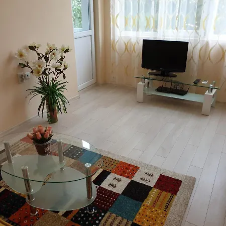 Dima Apartament *